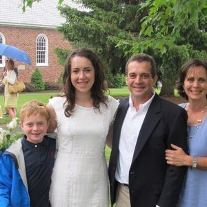 Meet your Posher, Leona